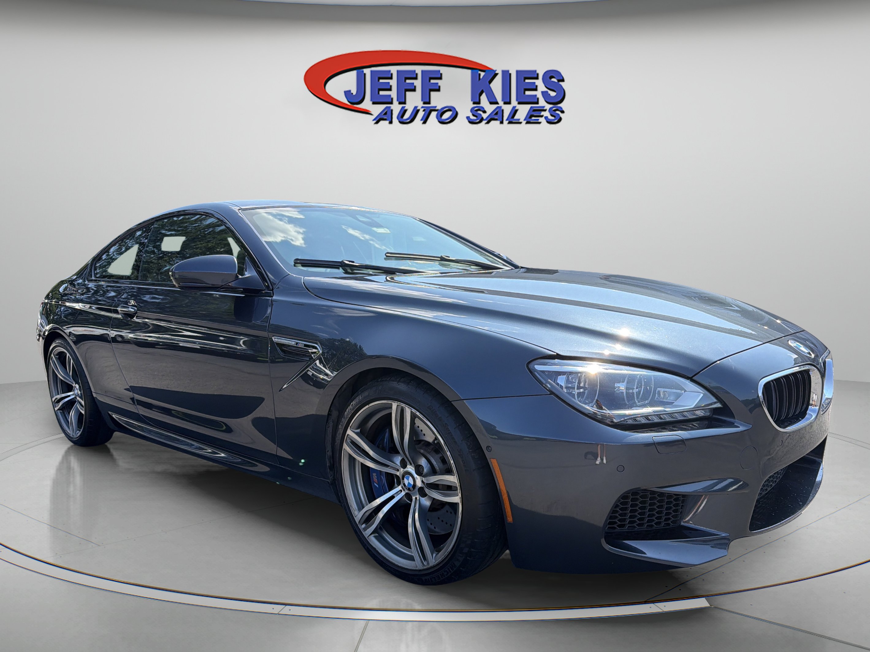 Used 2013 BMW M6 Coupe RWD image 3