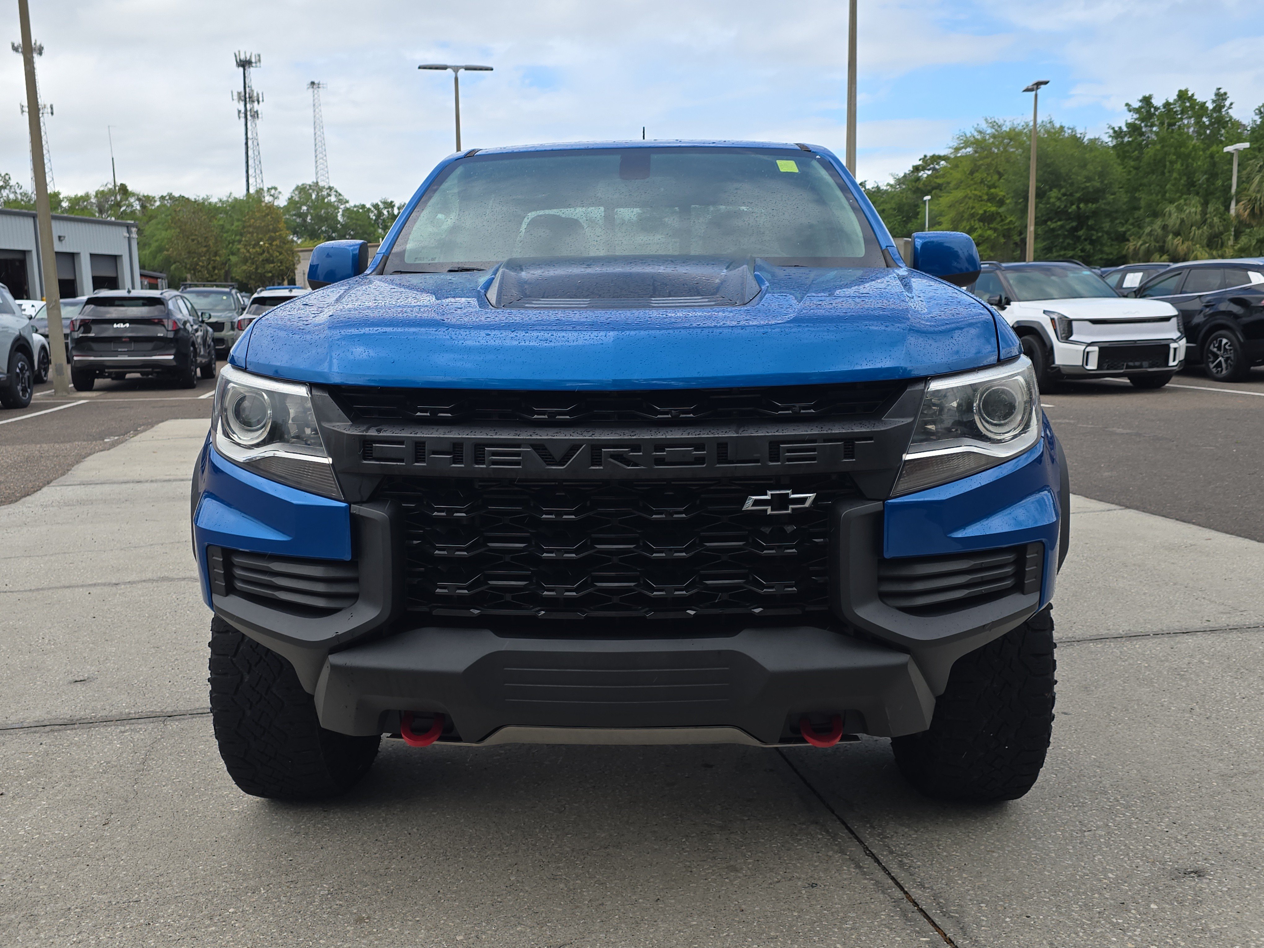 Used 2022 Chevrolet Colorado ZR2 w/ ZR2 Dusk Special Edition AWD/4WD image 3