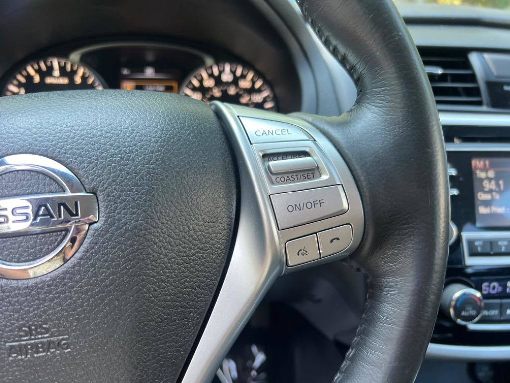 Used 2018 Nissan Altima 2.5 SV FWD image 24