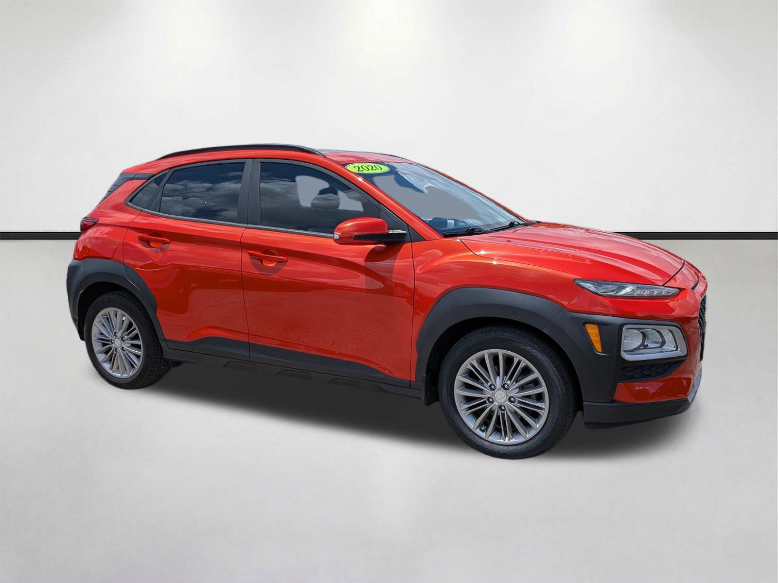 Used 2020 Hyundai Kona SEL Plus FWD image 2