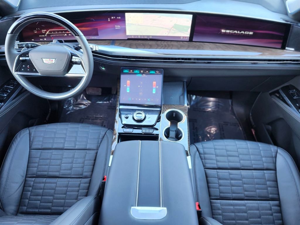 Certified 2026 Cadillac Escalade Platinum Sport w/ LPO, Floor Liner Package image 10