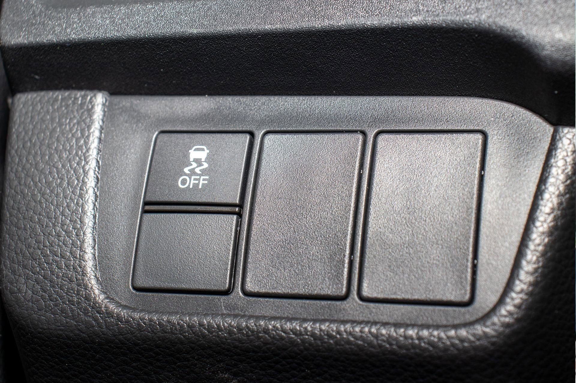 Certified 2025 Honda CR-V EX image 26