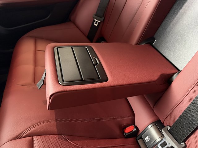 Certified 2025 BMW i4 xDrive40i w/ M Sport Package image 31