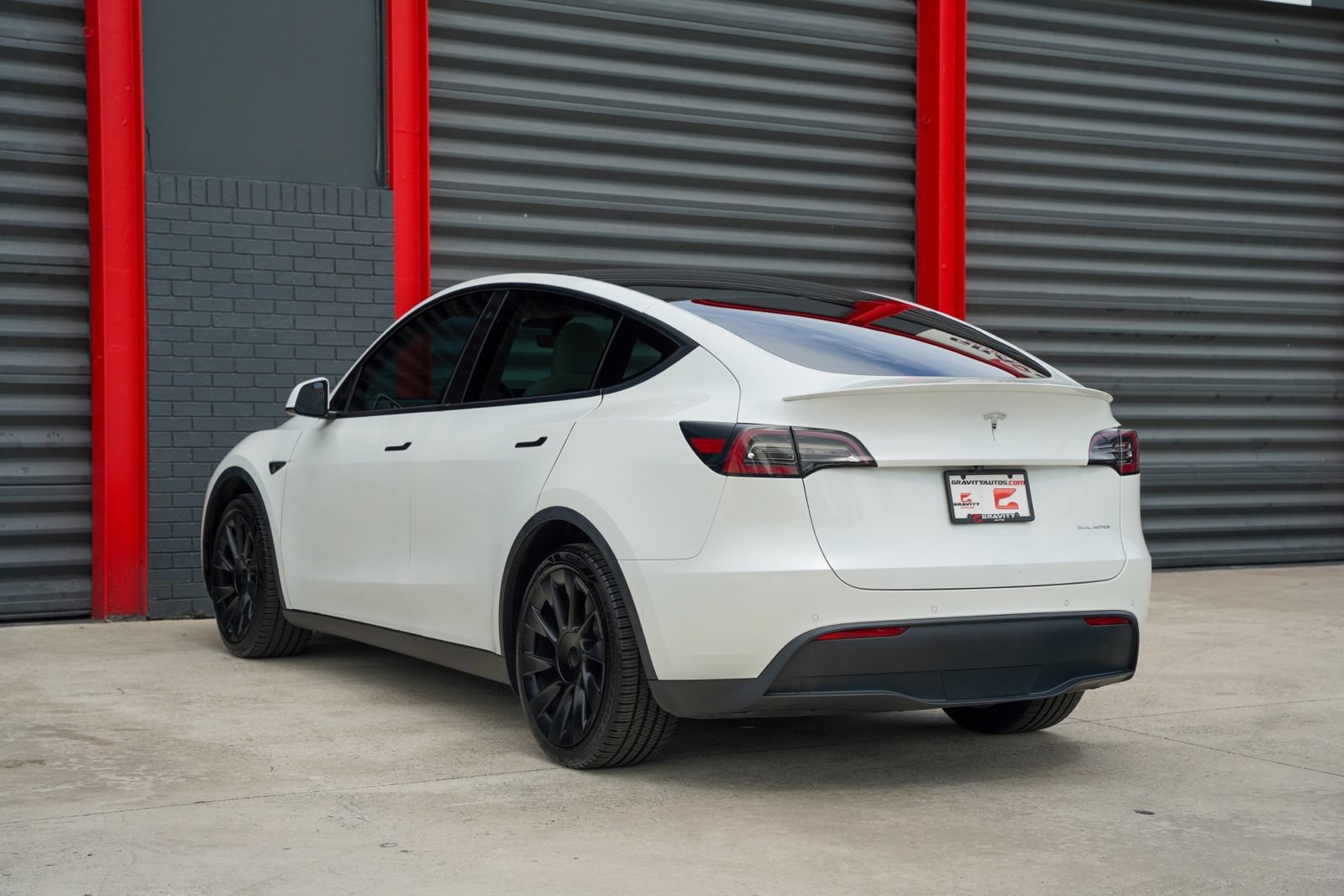 Used 2020 Tesla Model Y Long Range AWD/4WD image 12