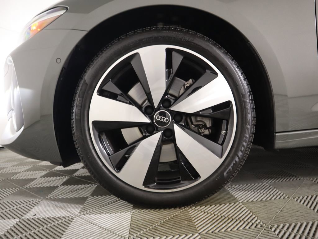 Certified 2025 Audi A5 2.0T Premium w/ Convenience Package image 31
