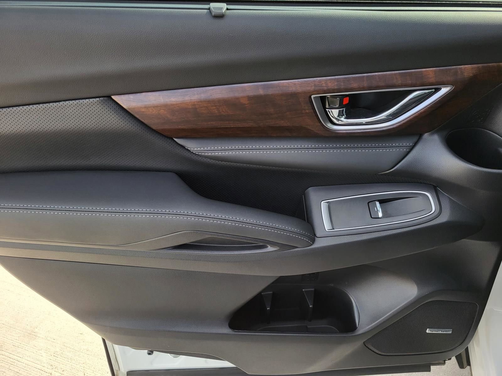 Certified 2024 Subaru Ascent Touring w/ Popular Package #2 image 14