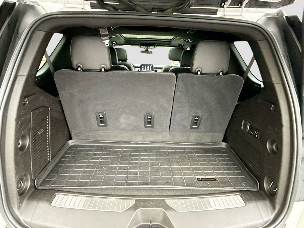 Used 2021 Chevrolet Tahoe RST w/ Luxury Package image 27