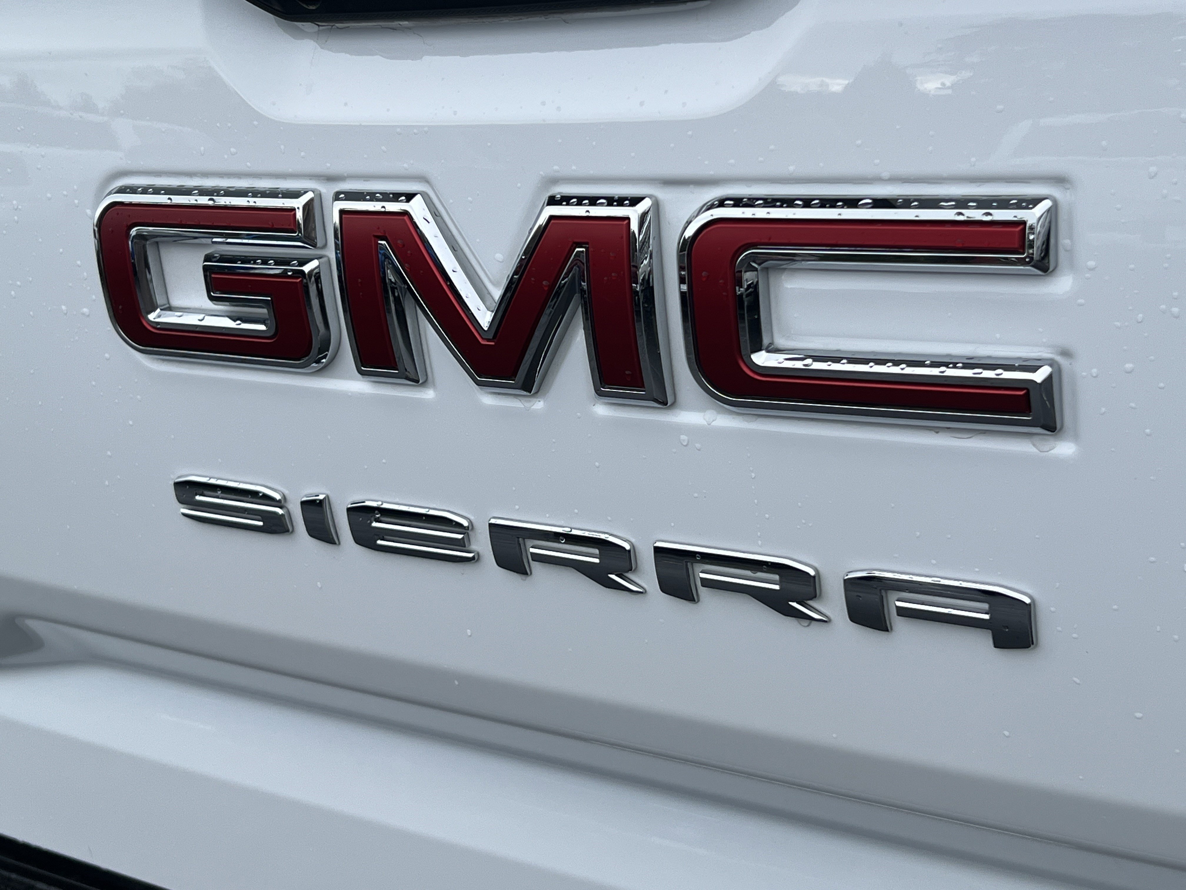 Certified 2025 GMC Sierra 1500 Pro w/ Graphite Edition image 8