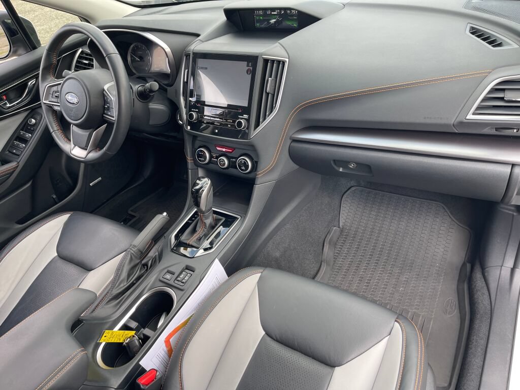 Used 2019 Subaru Crosstrek 2.0i Limited w/ Moonroof Package w/Navigation AWD/4WD image 32