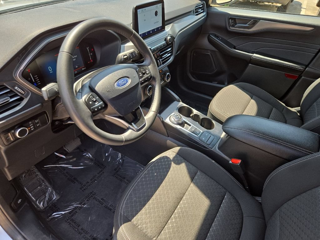 Used 2023 Ford Escape Active FWD image 9