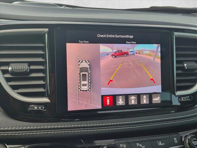Used 2025 Chrysler Pacifica Select FWD image 13