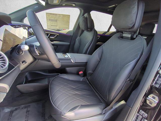 New 2026 Mercedes-Benz EQS 550 4MATIC SUV image 4
