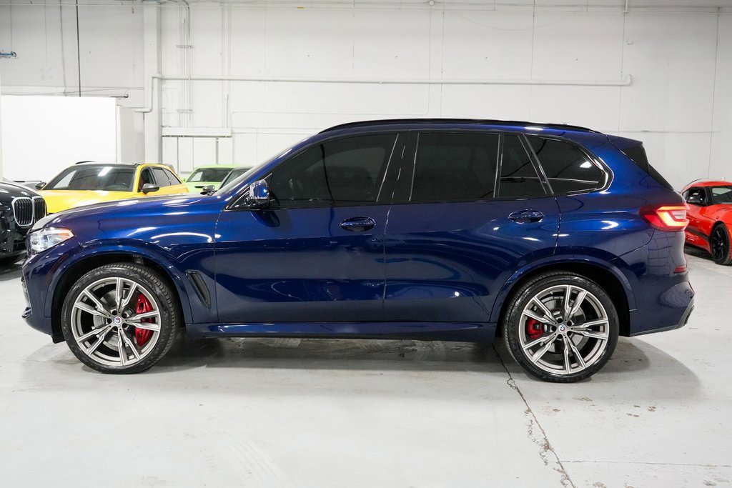 Used 2023 BMW X5 M50i w/ Executive Package image 2