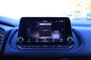 Used 2024 Nissan Rogue SV image 15