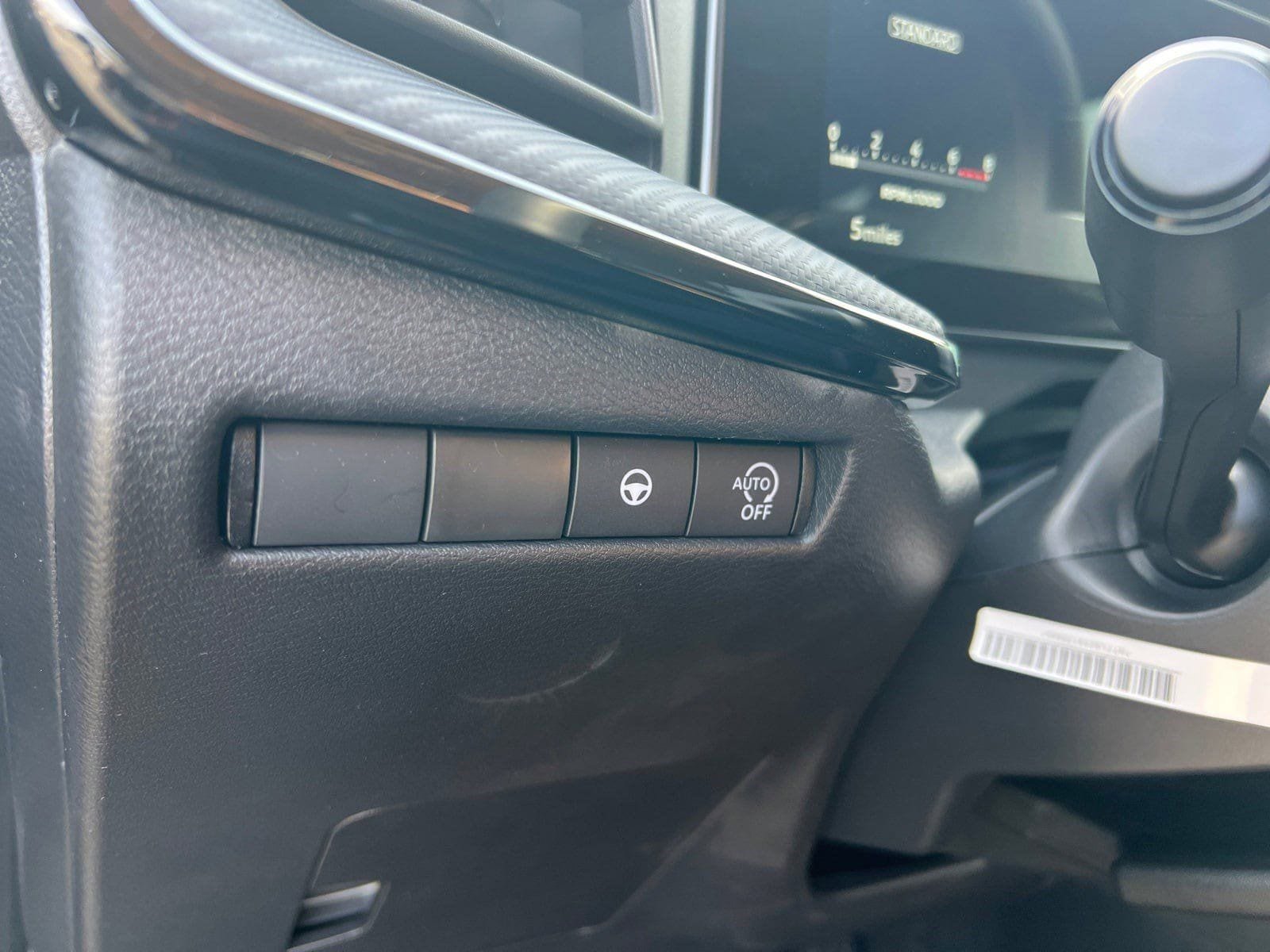 New 2026 Nissan Kicks SR image 31