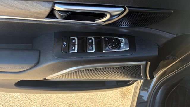 Used 2022 Kia Telluride EX w/ EX Premium Package image 21