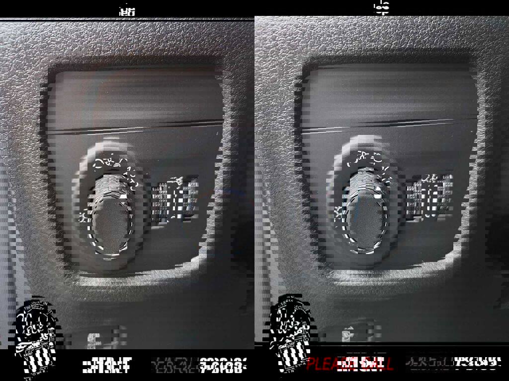 New 2026 Jeep Grand Cherokee Altitude image 26