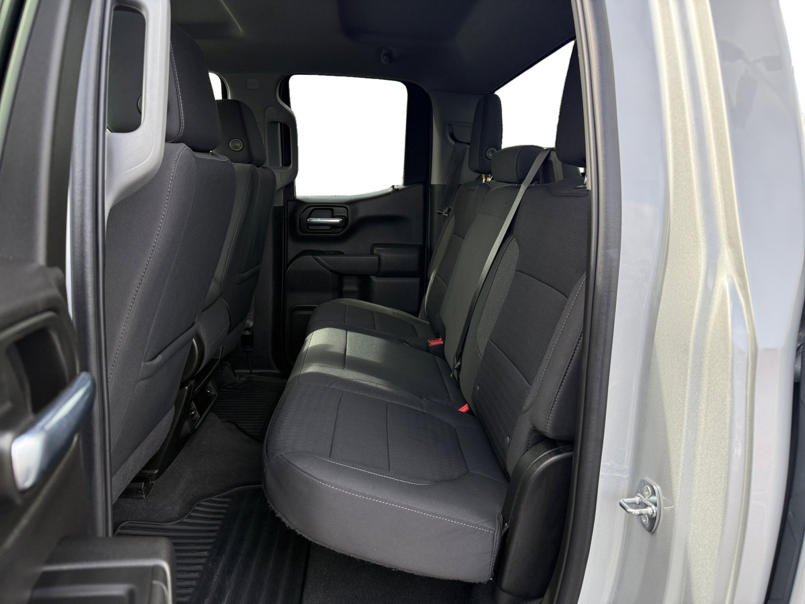 Used 2022 Chevrolet Silverado 1500 Custom RWD image 16