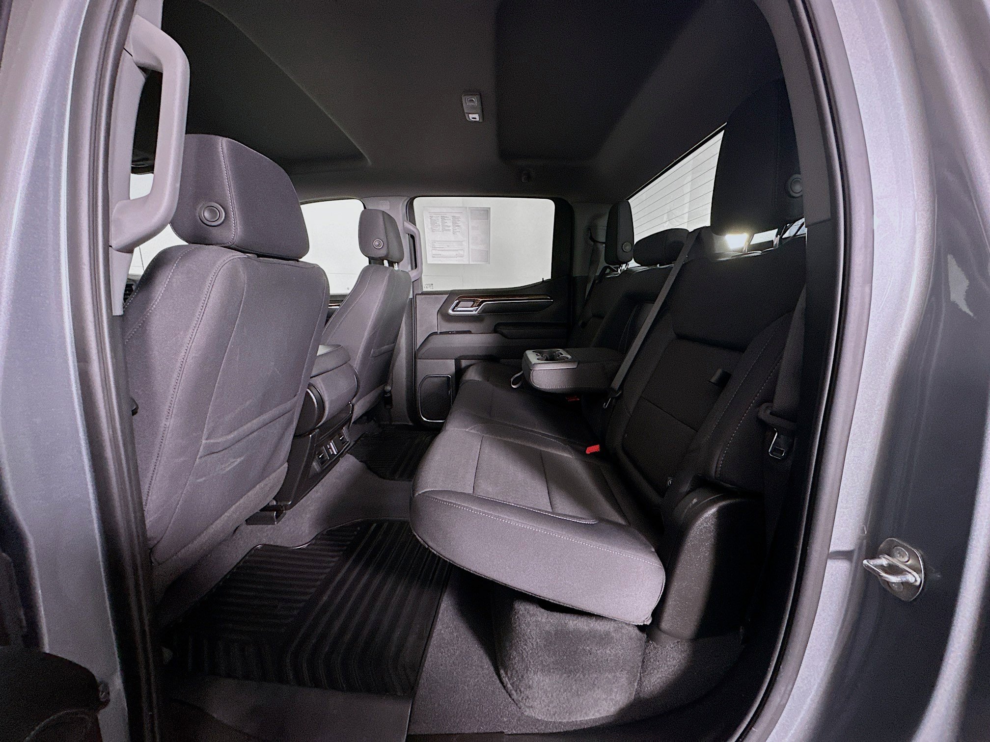 Used 2024 GMC Sierra 1500 Elevation image 26