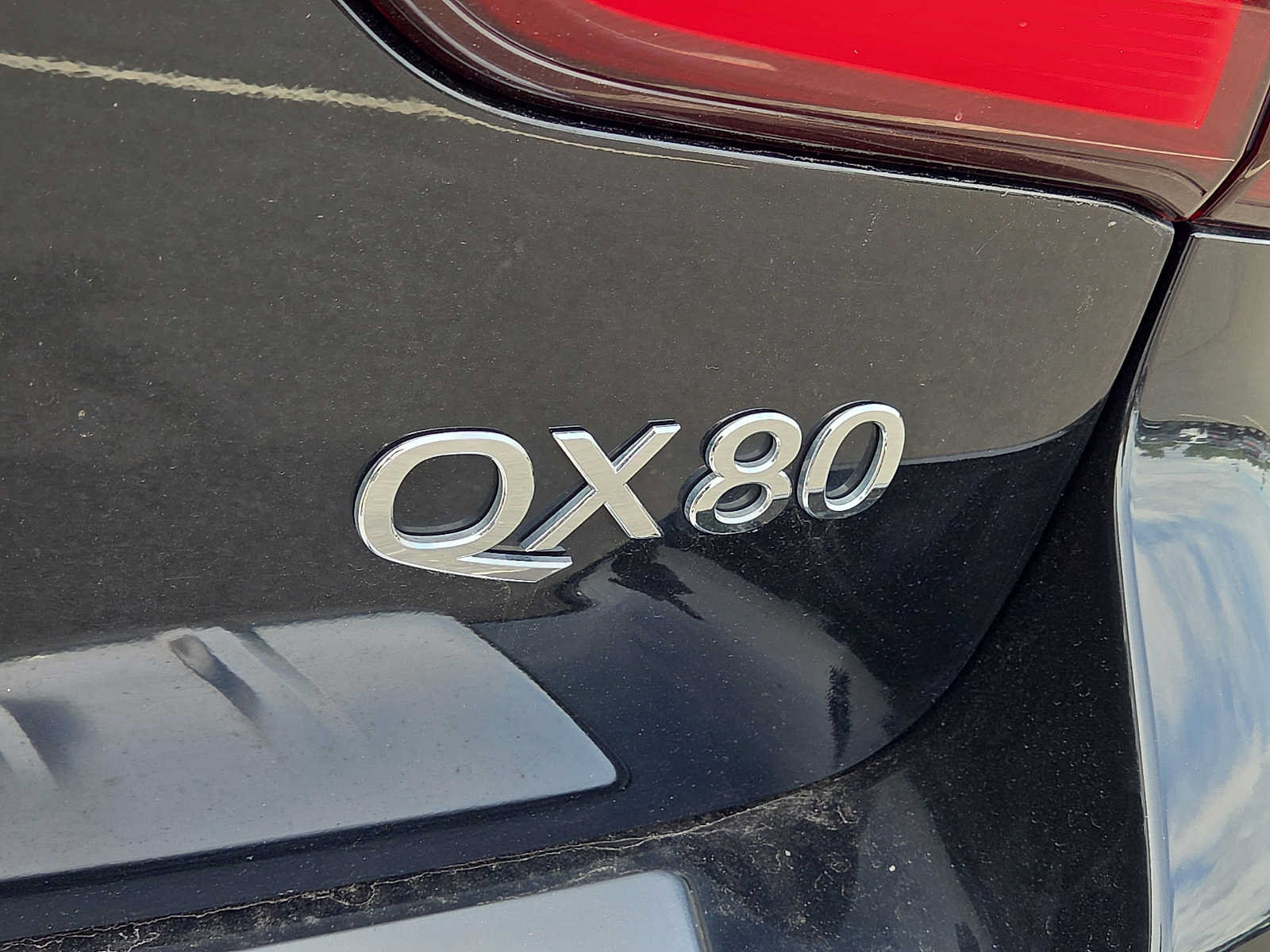 Used 2024 INFINITI QX80 Sensory AWD/4WD image 31