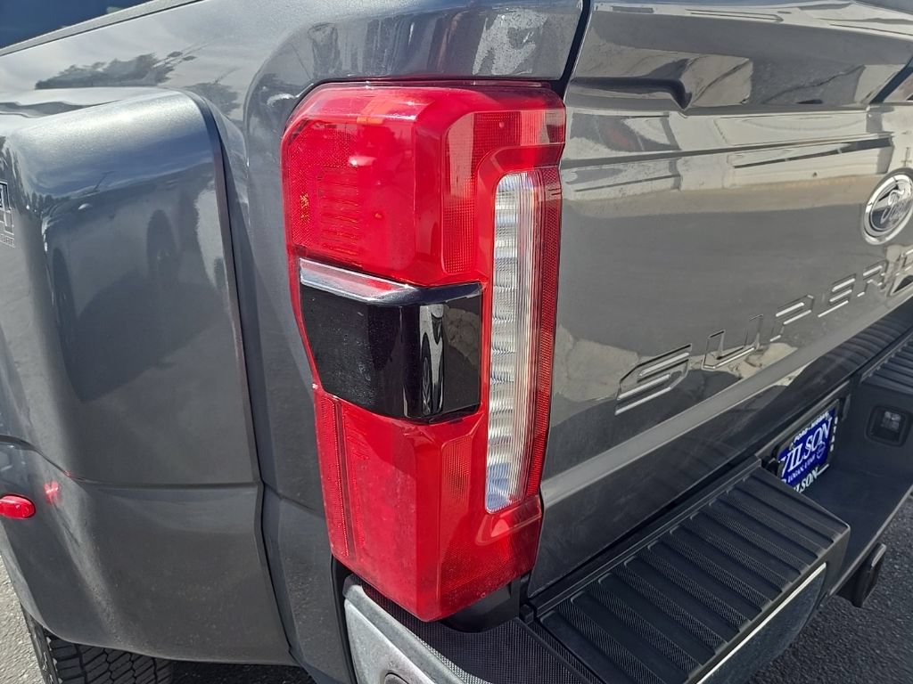 Used 2024 Ford F450 Lariat w/ FX4 Off-Road Package AWD/4WD image 35