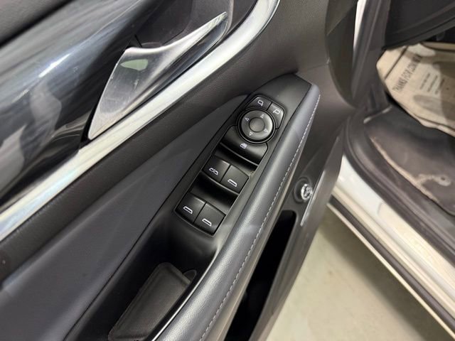 Certified 2024 Buick Enclave Essence image 12