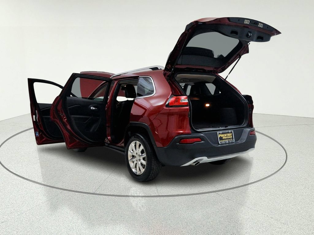 Used 2015 Jeep Cherokee Limited AWD/4WD image 12