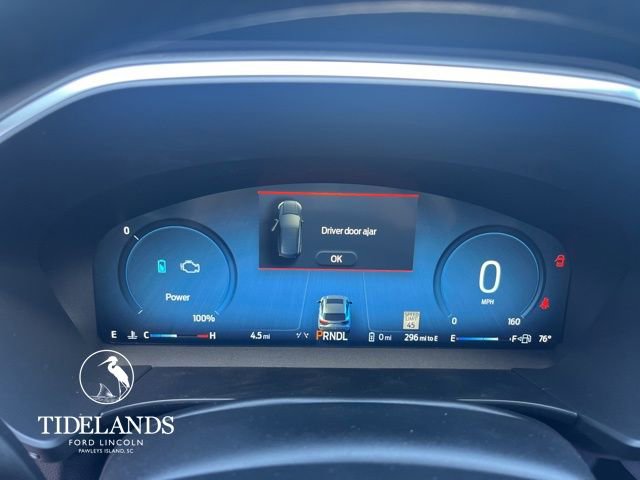 New 2025 Ford Escape SE w/ PHEV Premium Package image 28