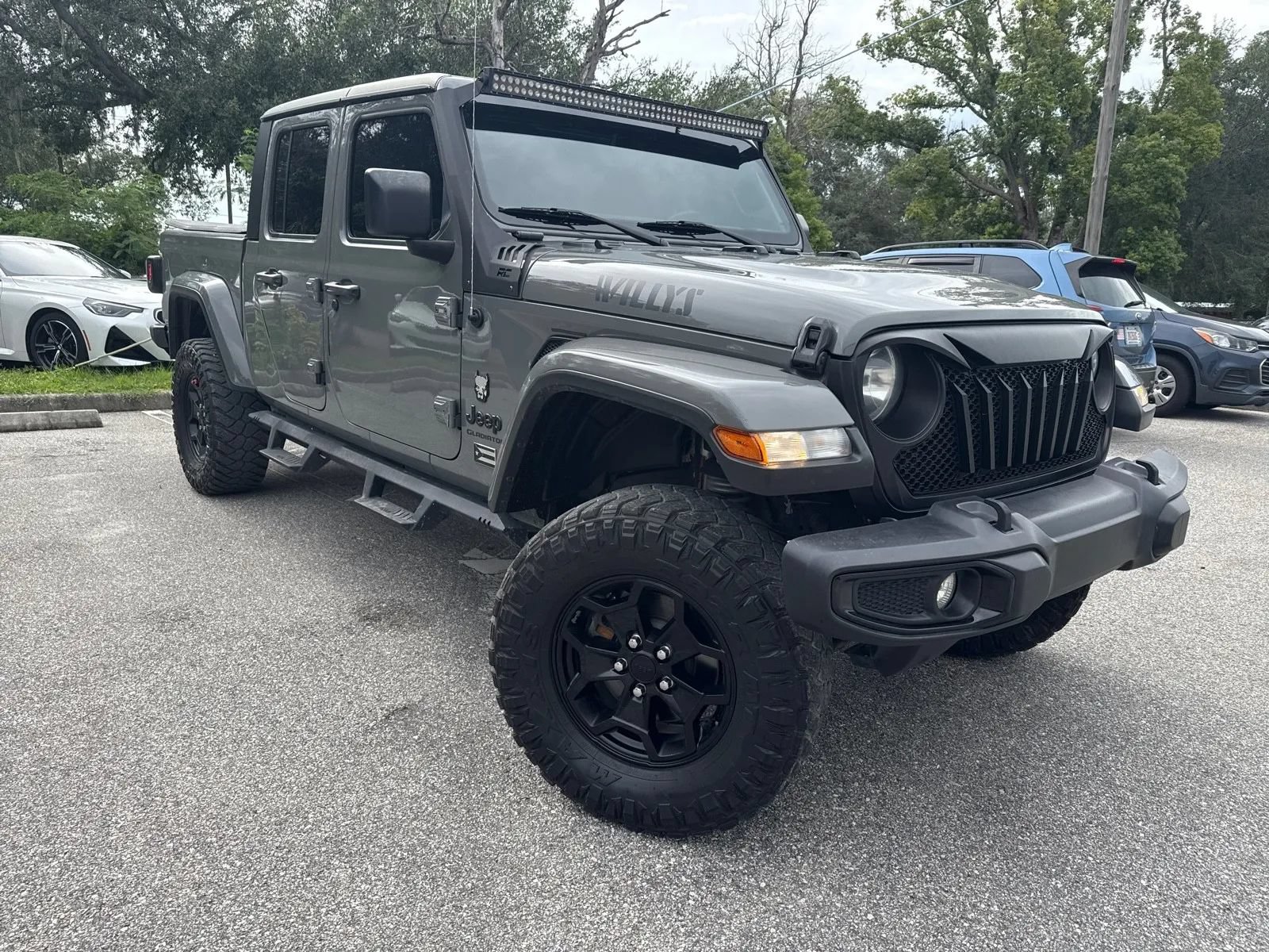 Used 2021 Jeep Gladiator Sport AWD/4WD image 6