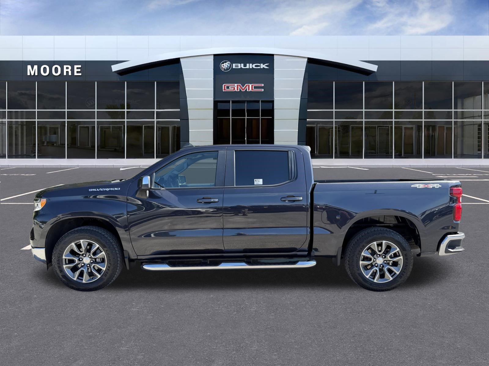 Used 2022 Chevrolet Silverado 1500 LT AWD/4WD image 6