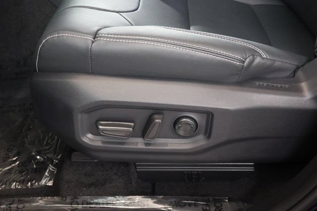 New 2026 Toyota Tundra Limited AWD/4WD image 13