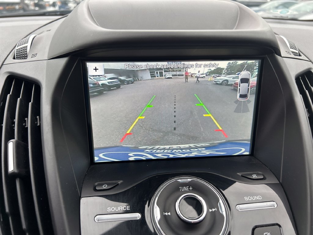 Used 2019 Ford Escape Titanium AWD/4WD image 25