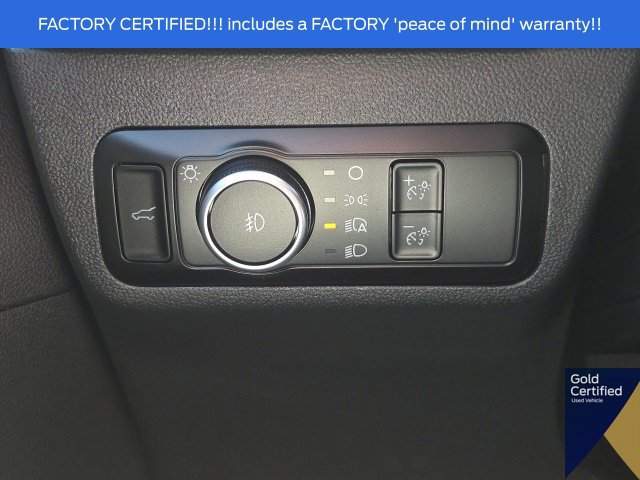 Used 2025 Ford Escape Platinum AWD/4WD image 28