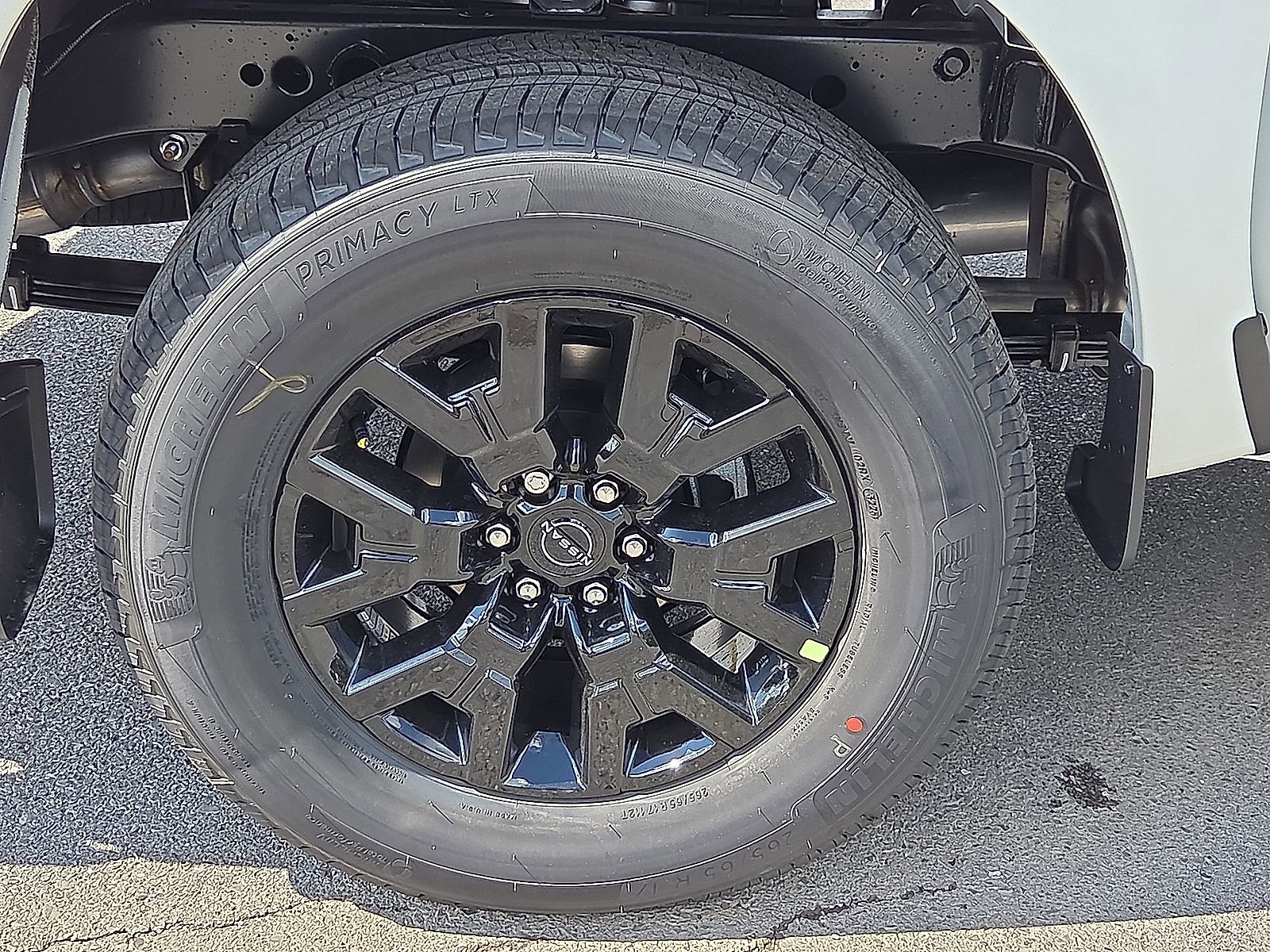 New 2026 Nissan Frontier SV w/ Tow Package AWD/4WD image 7