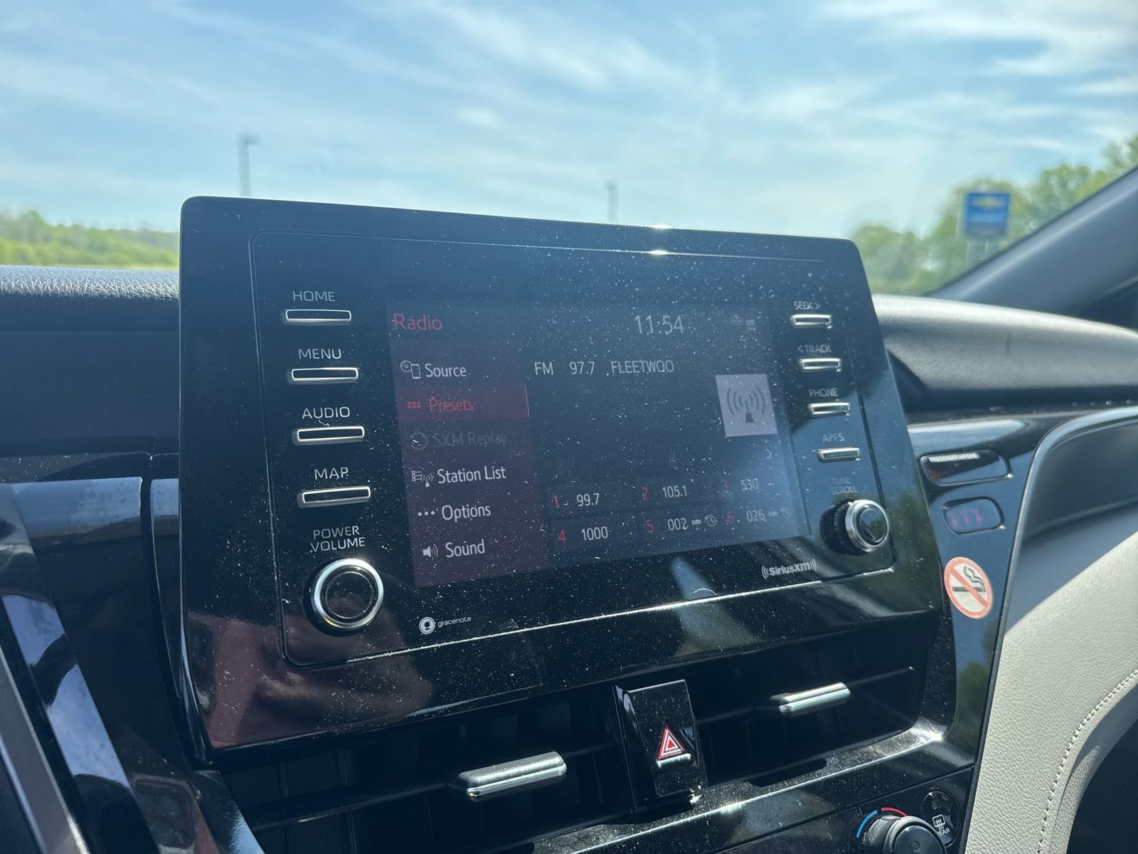 Used 2024 Toyota Camry LE FWD image 25