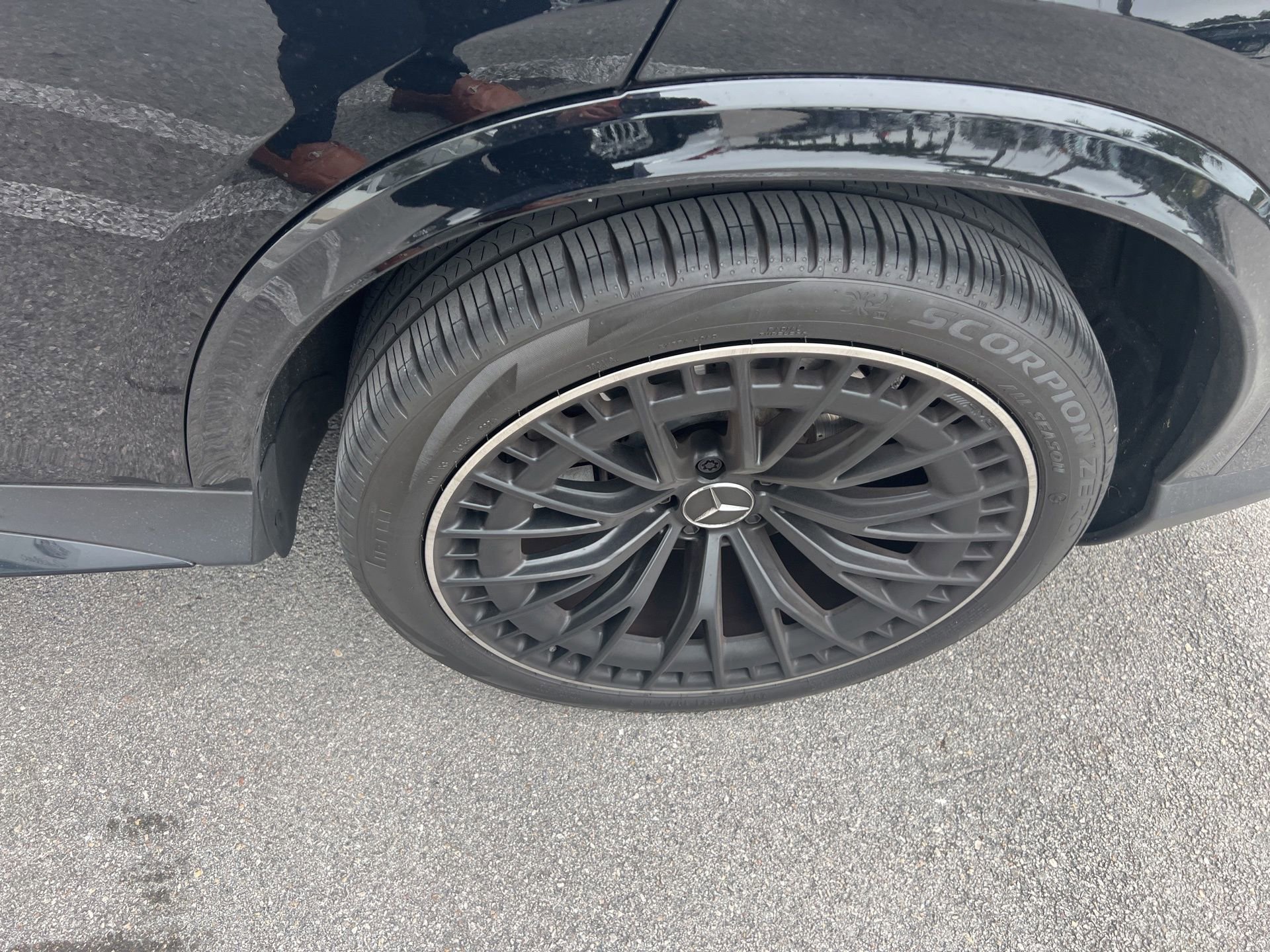 Used 2024 Mercedes-Benz GLC 43 AMG 4MATIC image 7