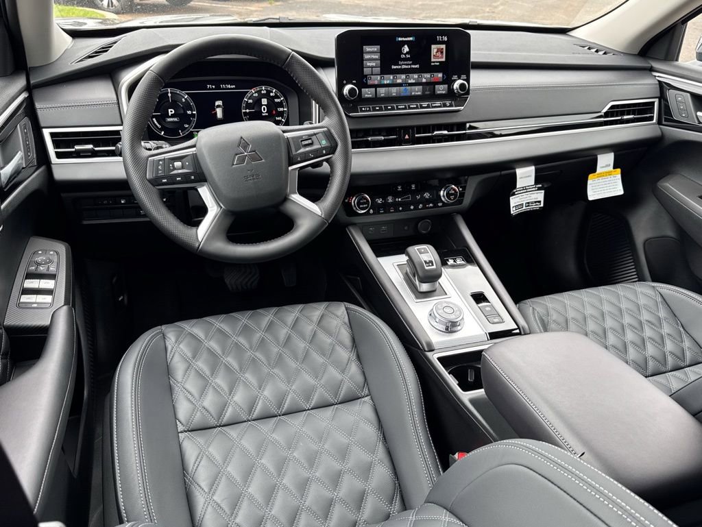 New 2025 Mitsubishi Outlander SEL AWD/4WD image 7