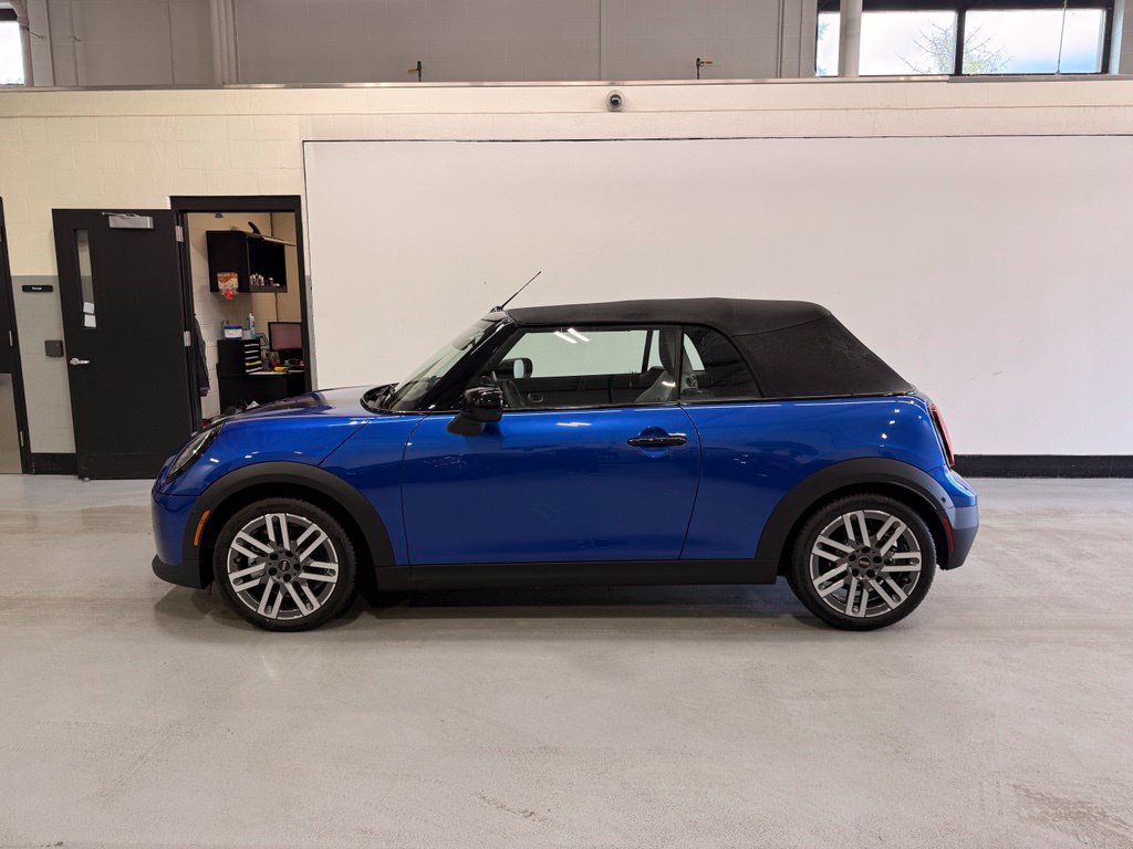 New 2026 MINI Cooper S FWD image 2