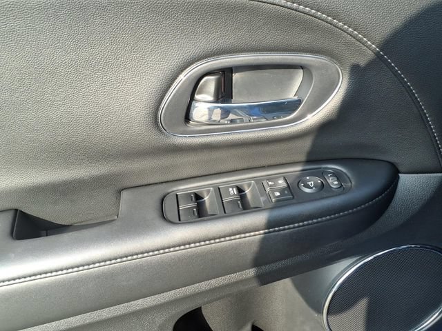 Used 2018 Honda HR-V EX-L image 24