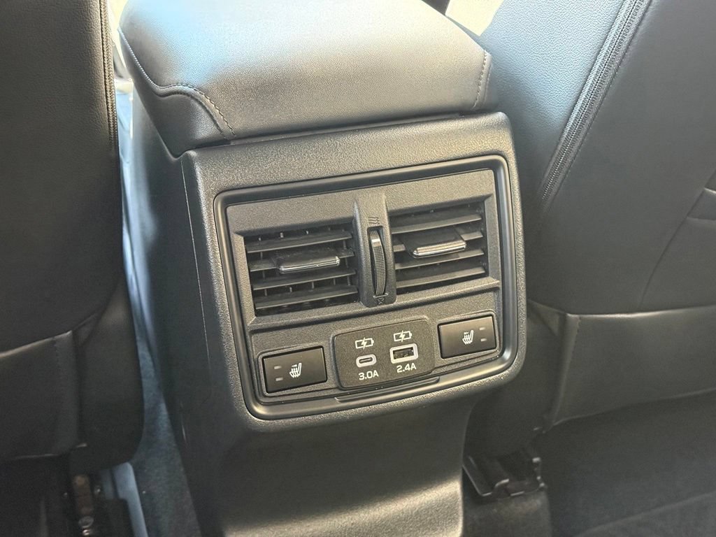 Used 2026 Subaru Outback Touring AWD/4WD image 26