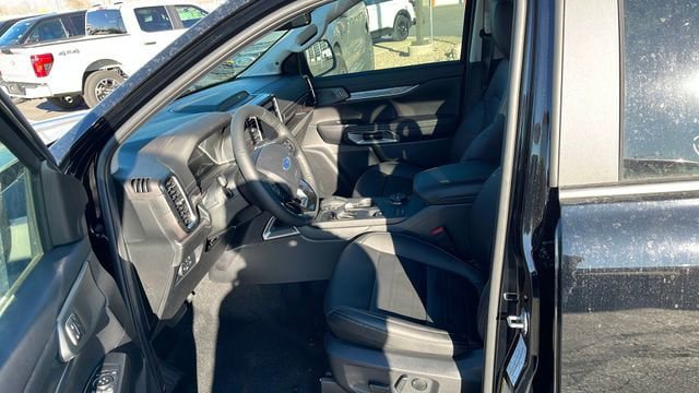 Used 2024 Ford Ranger Lariat w/ FX4 Off-Road Package AWD/4WD image 30