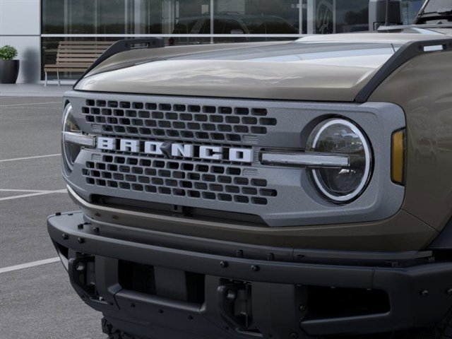 New 2025 Ford Bronco Badlands image 19