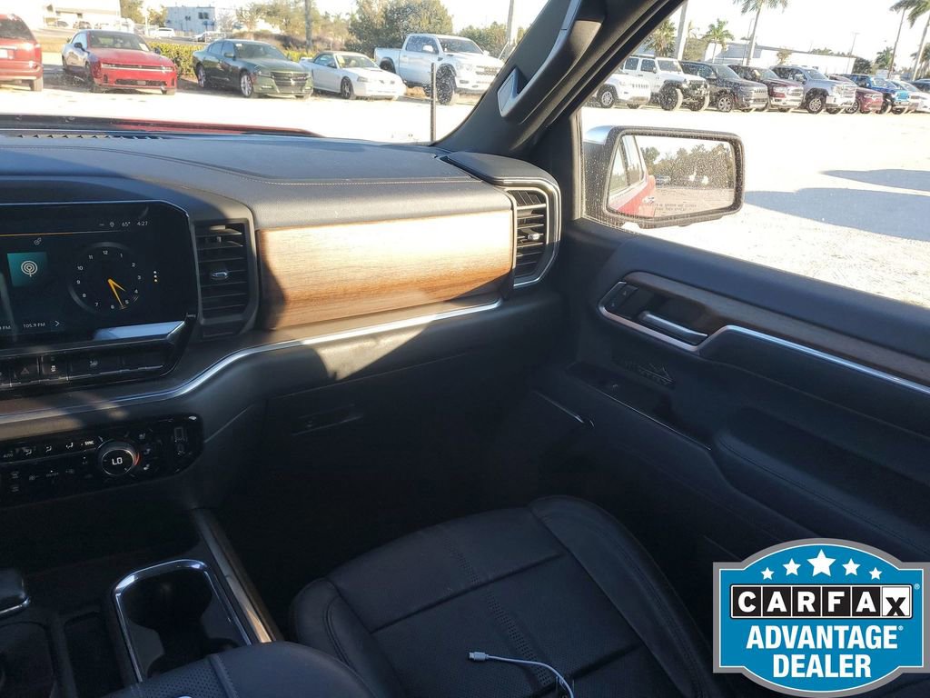 Used 2022 Chevrolet Silverado 1500 High Country w/ High Country Premium Package image 12