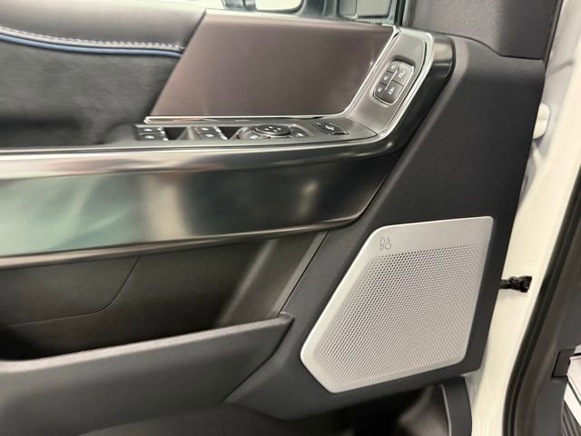 New 2026 Ford F250 Platinum w/ FX4 Off-Road Package image 14