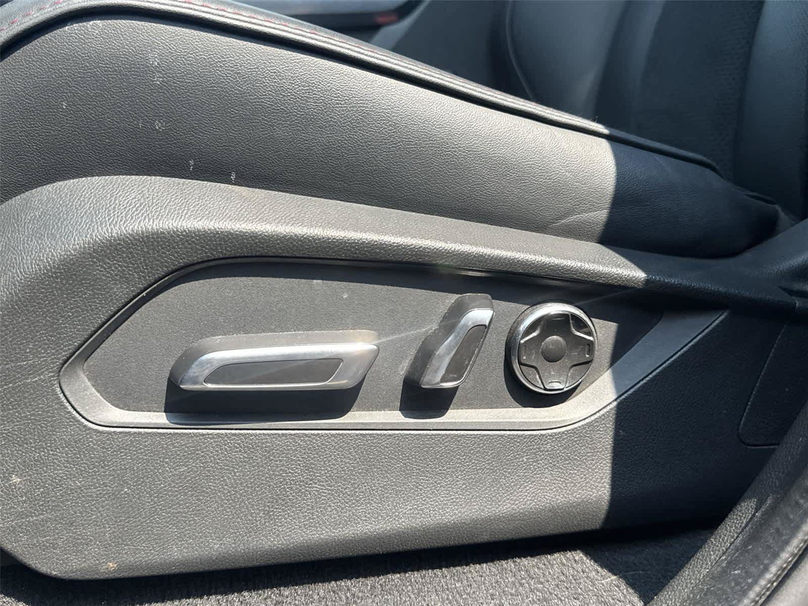 Used 2023 Acura MDX A-Spec AWD/4WD image 12