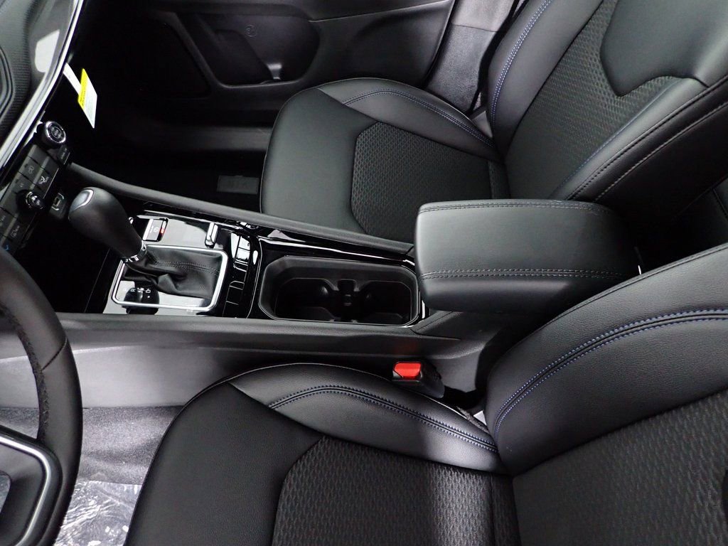 New 2026 Jeep Compass Latitude image 23