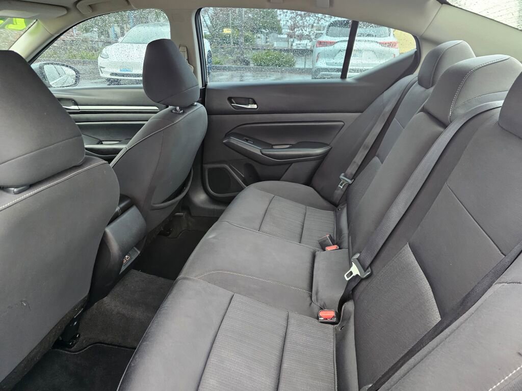 Used 2022 Nissan Altima 2.5 SV image 20