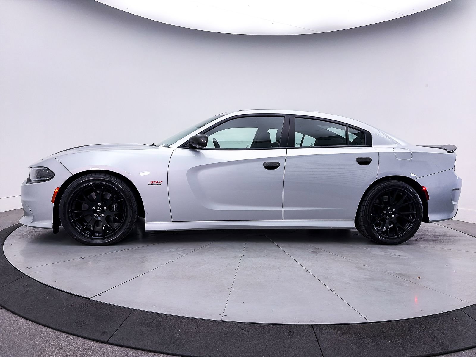 Used 2022 Dodge Charger Scat Pack RWD image 41