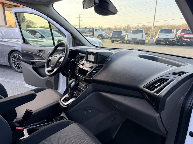 Used 2022 Ford Transit Connect XL FWD image 10