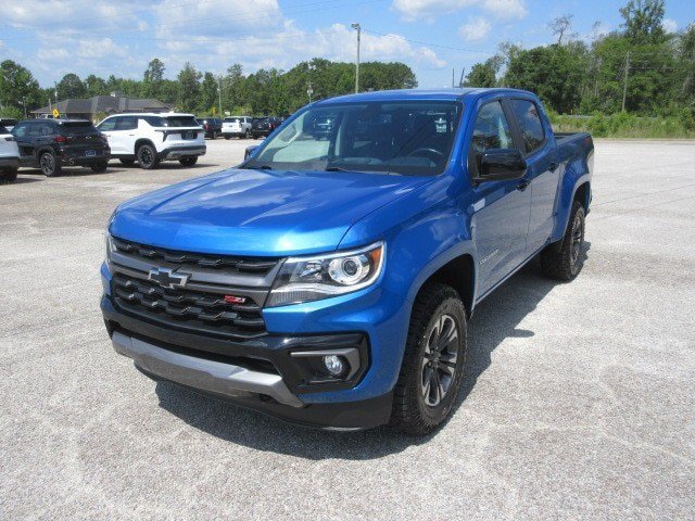 Used 2022 Chevrolet Colorado Z71 AWD/4WD image 2
